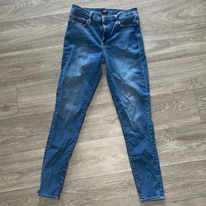Gap Skinny Denim, Medium Wash, Great Condition